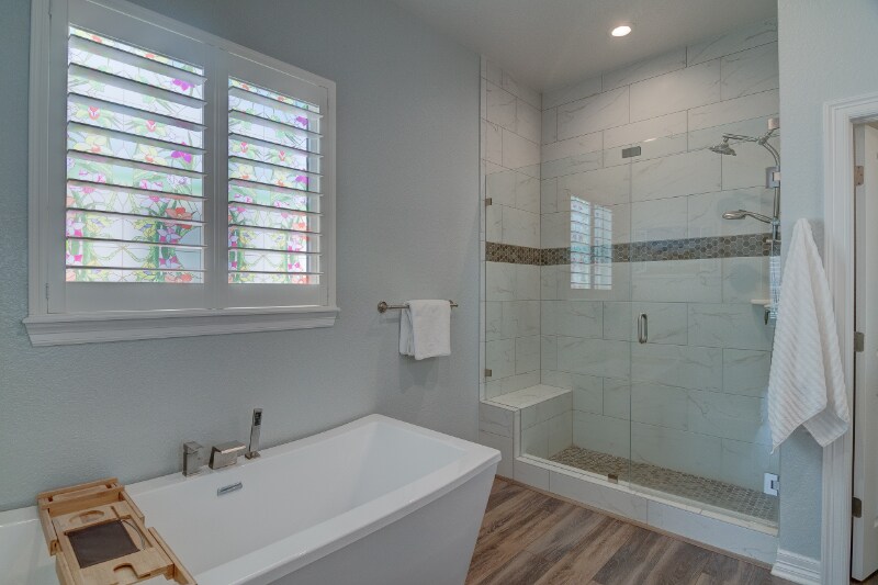 Building Photo - 532 Woodroot Cir