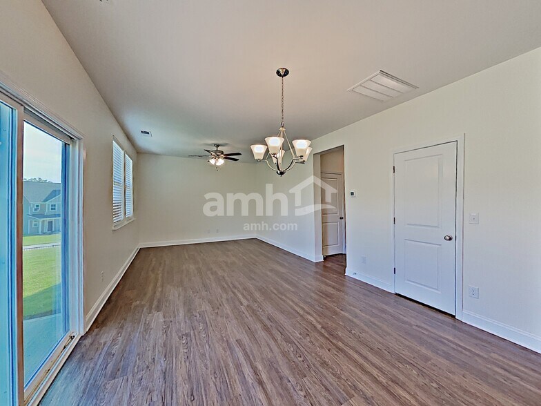 Building Photo - 4821 Durant Ct