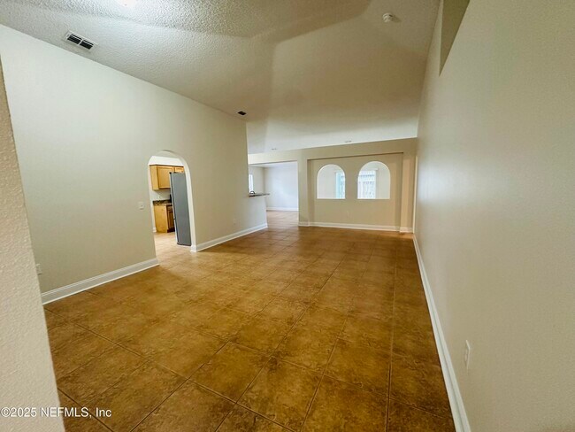 Building Photo - 7356 Spring Hill Rd