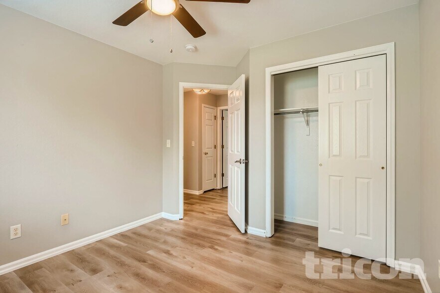 Building Photo - 5704 W 16th St Ln