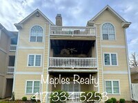 Building Photo - Two bed / Two bath condo in WOODLAND ESTAT...
