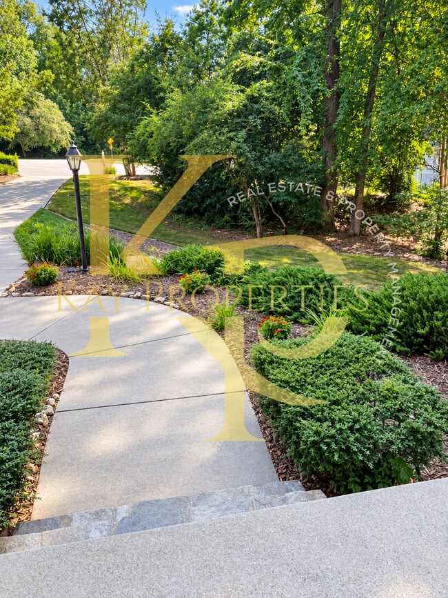 Building Photo - 506 Shropshire Ct