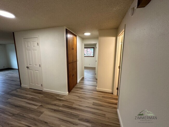 Building Photo - 2126-2128 N 8th St