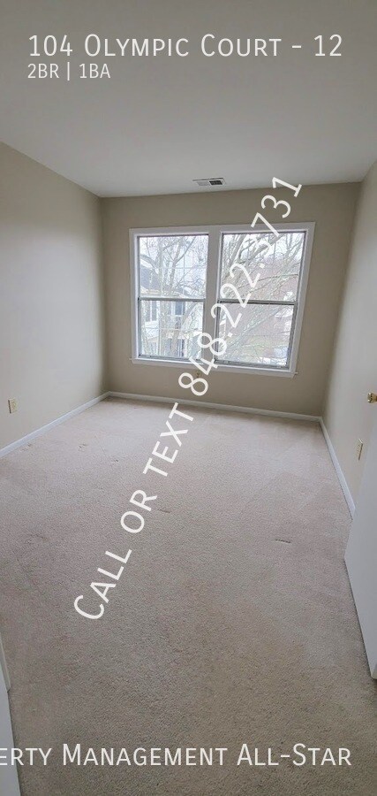 Building Photo - 104 Olympic Ct