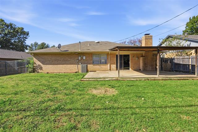 Building Photo - 2219 Lavon Creek Ln