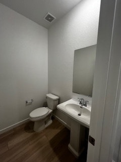 Building Photo - 2066 Cornflower St