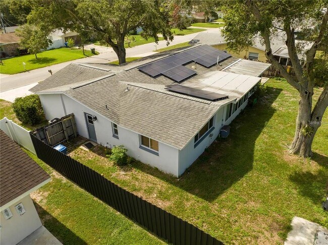 Building Photo - 1812 Lady Mary Dr