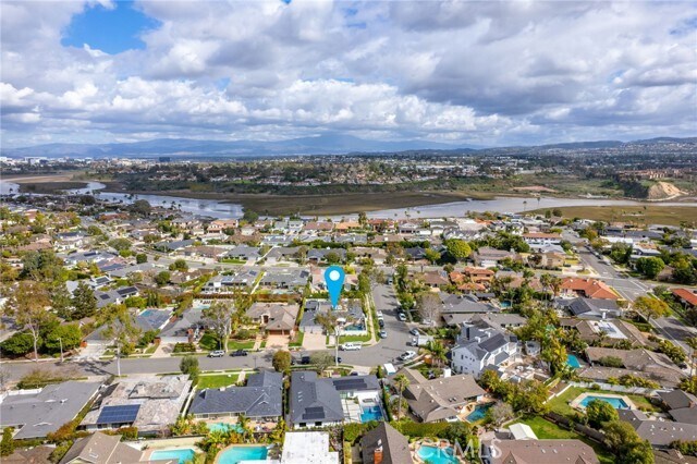 Building Photo - 1800 Glenwood Ln