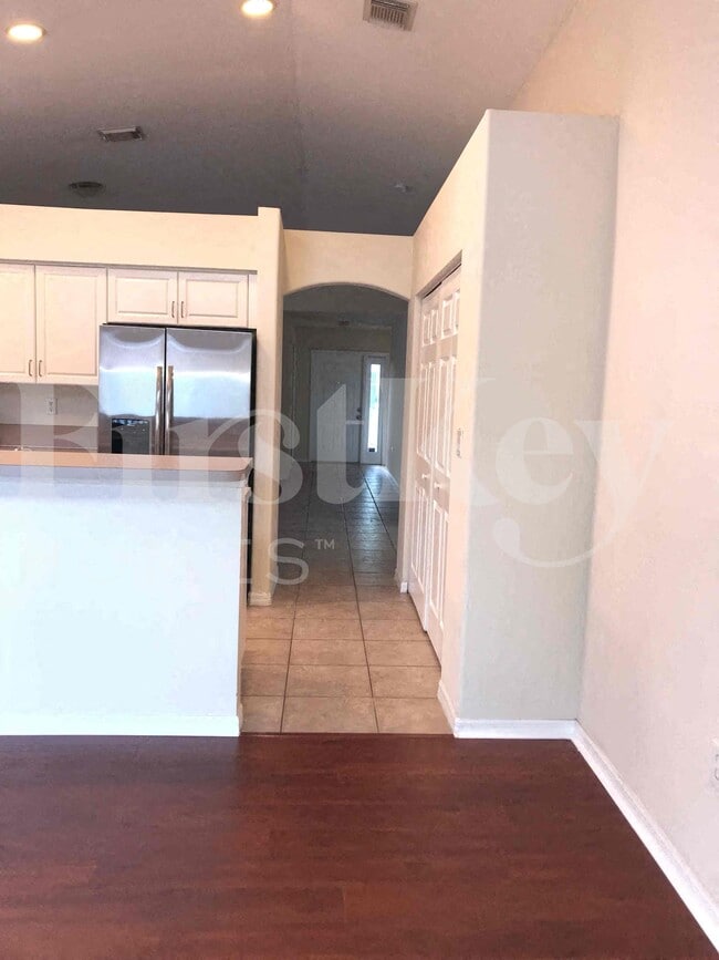 Building Photo - 2851 SW 193rd Terrace