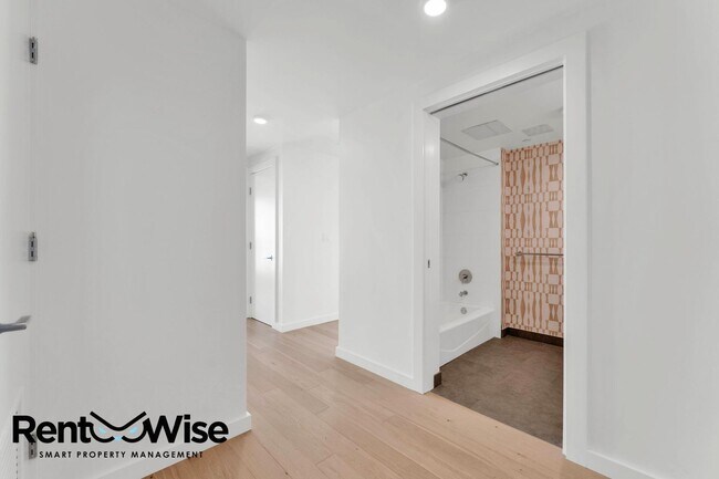 Building Photo - 1201 Sutter St