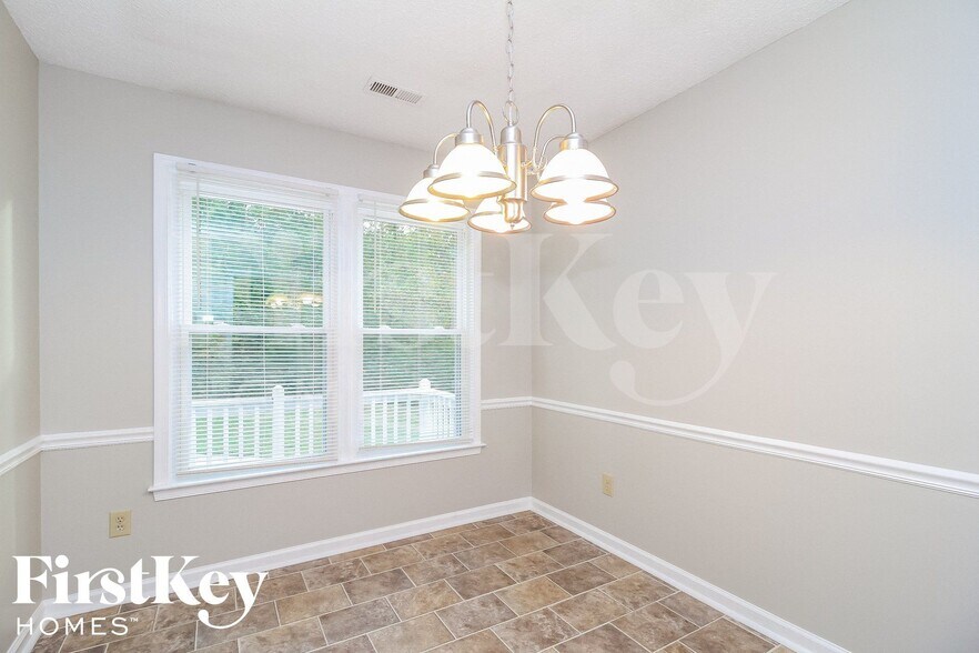 Building Photo - 5909 Running Ridge Rd