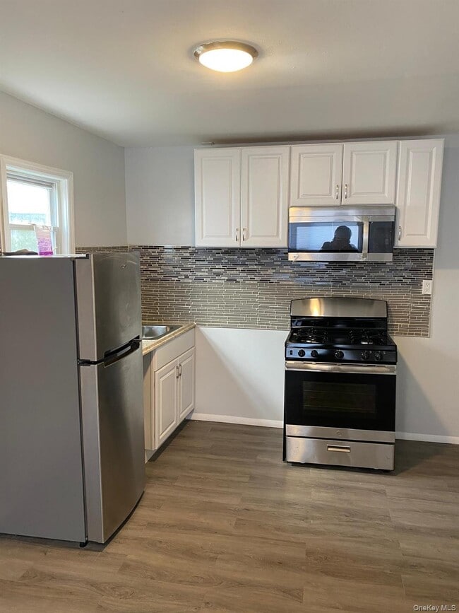 Building Photo - 149-65-149257 257th St