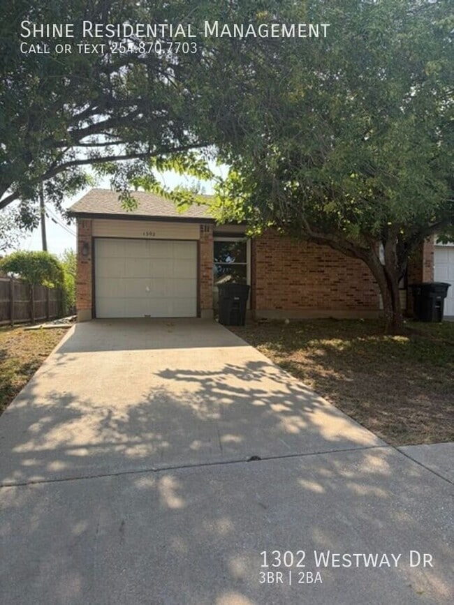 Building Photo - 1302 Westway Dr