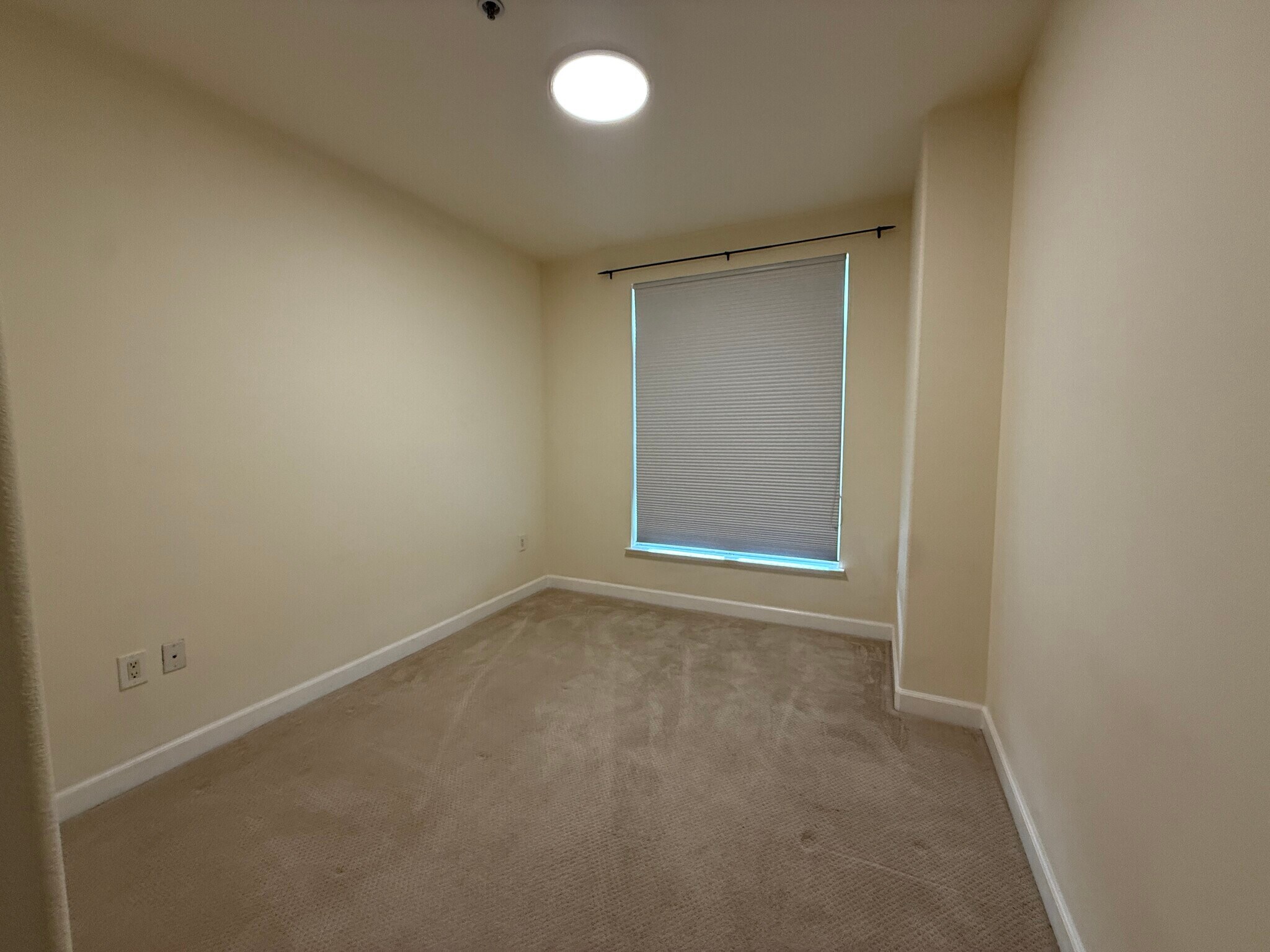 Bedroom 2 - 423 7th St