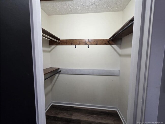 Building Photo - 4491 Briton Ct