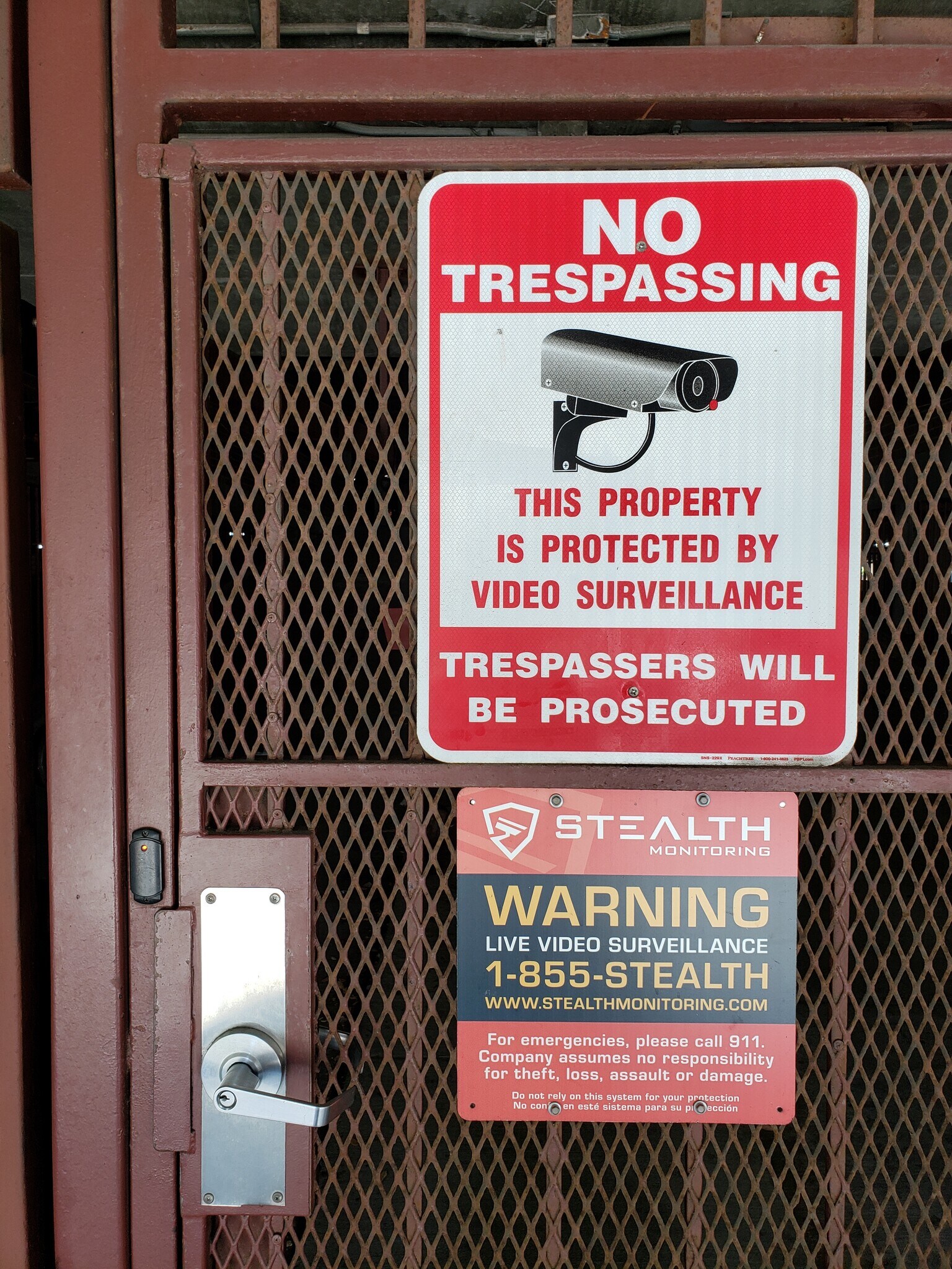 Building Photo - 6400 Christie Ave