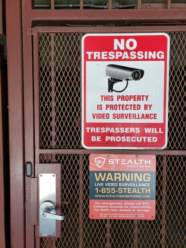 Building Photo - 6400 Christie Ave