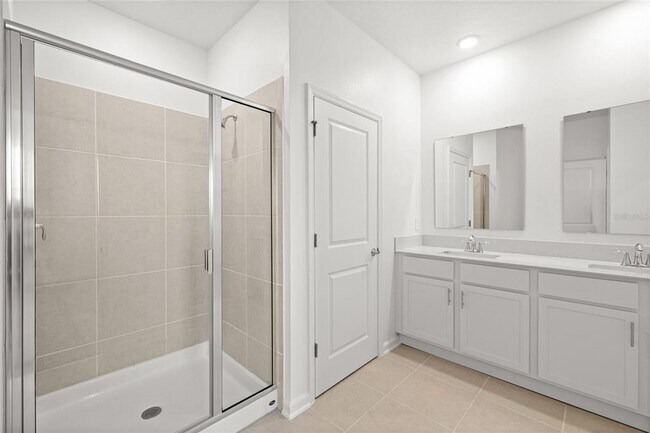 Building Photo - 6020 Zen Wy