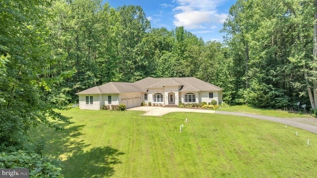 Building Photo - 13716 Molly Berry Rd