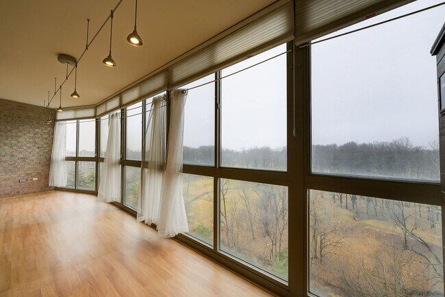 Building Photo - One of the Largest 2BR + Den Residences in Leisure World | Sunroom & Sauna