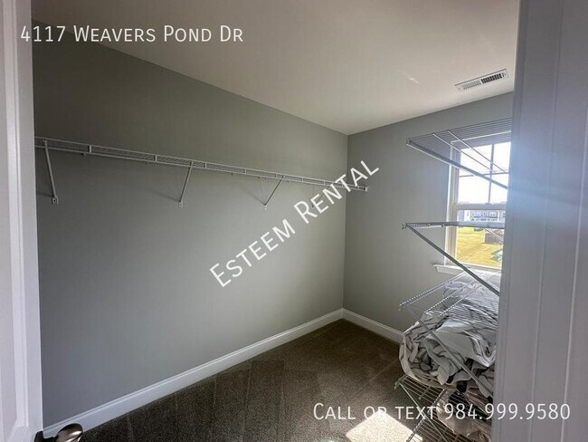 Building Photo - 4117 Weavers Pond Dr