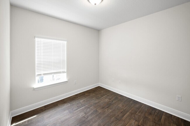 Building Photo - BRAND NEW HOME IN MAGNOLIA PINES!!!