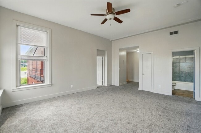 Building Photo - 3032 Colerain Ave