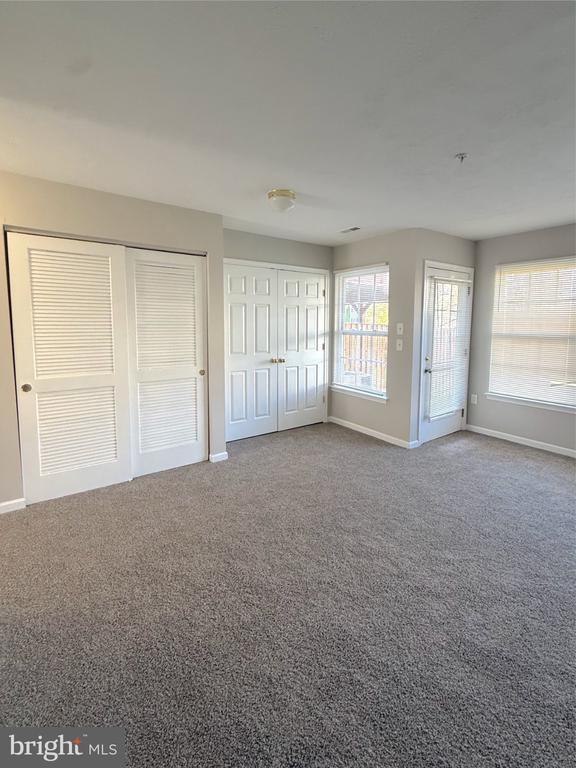 Building Photo - 9899 Decatur Rd