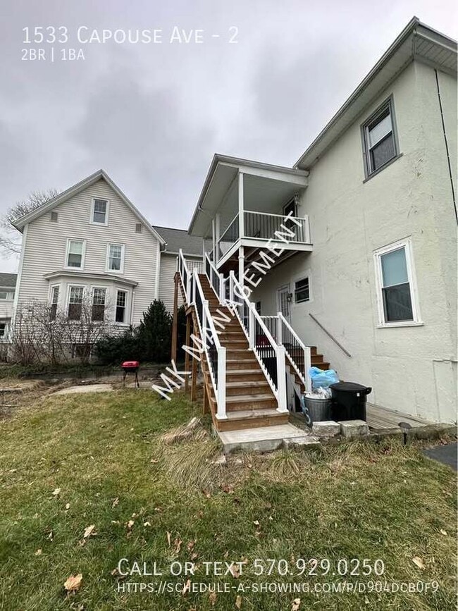 Building Photo - 1533 Capouse Ave