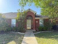 Building Photo - 10404 Holly Grove Dr