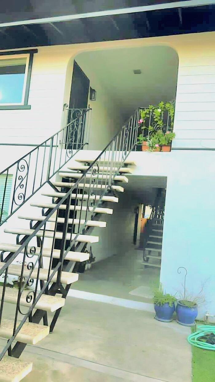 Front Stairs - 2302 W Roberta Ave