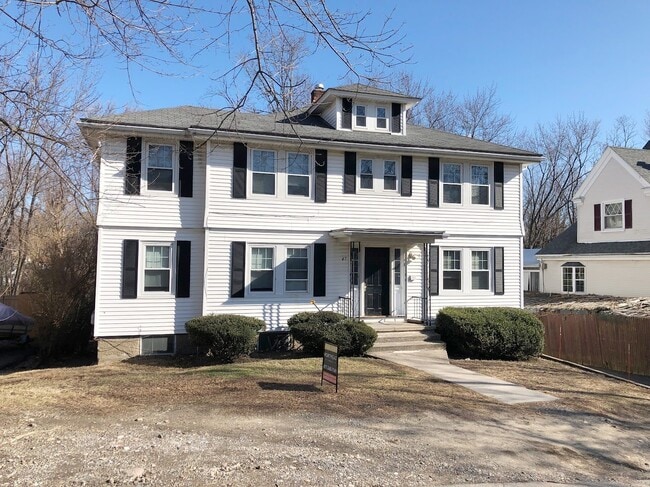 Primary Photo - Available December 1st! 1 BED 1 BATH in prime Quincy location!