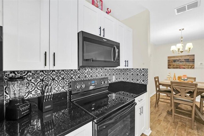 Building Photo - 760 Siena Palm Dr
