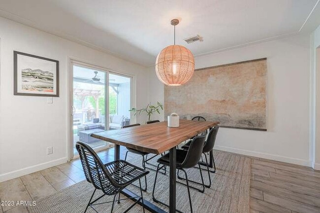 Building Photo - BEAUTIFUL Scottsdale Home