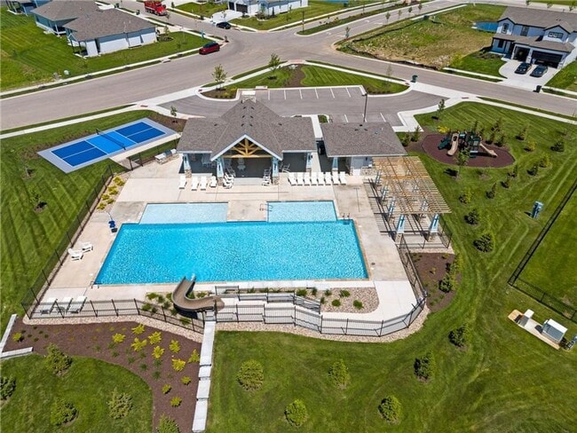 Building Photo - {17756} Brand New Reverse 1.5 + Finished Basement + Community Pool