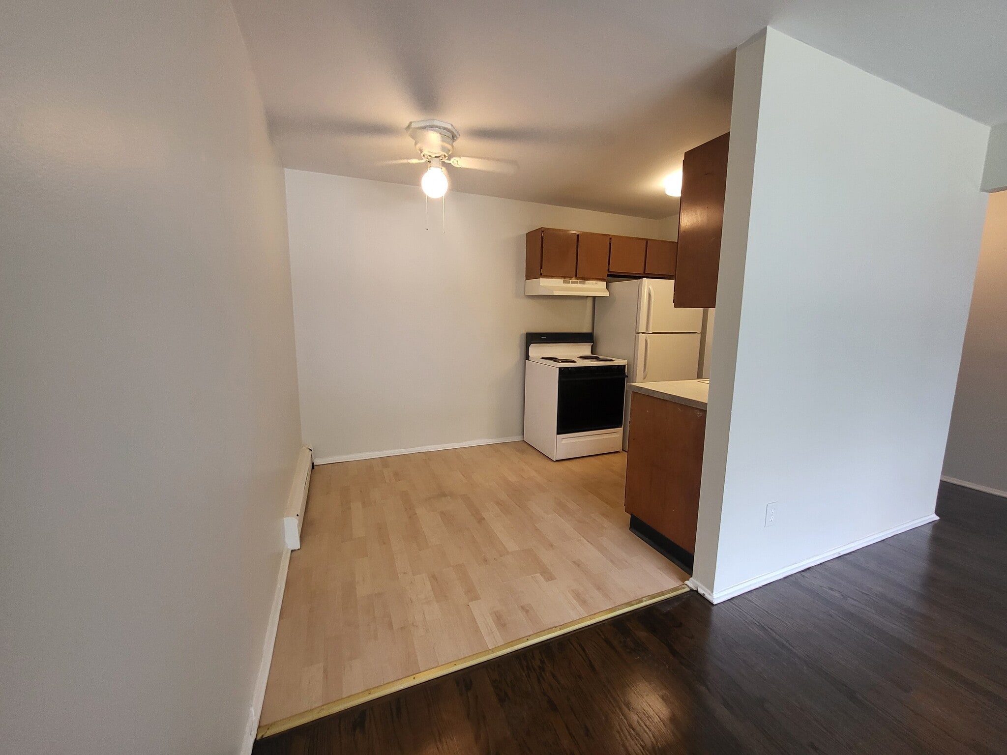 Building Photo - 205 Marian Pkwy