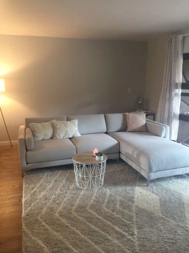 Primary Photo - 3 bedroom 2.5 bath Townhome in Mililani!