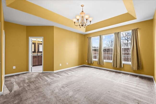 Building Photo - 3 Bed 3 Bath in 55+ Four Seasons Dumfries, VA