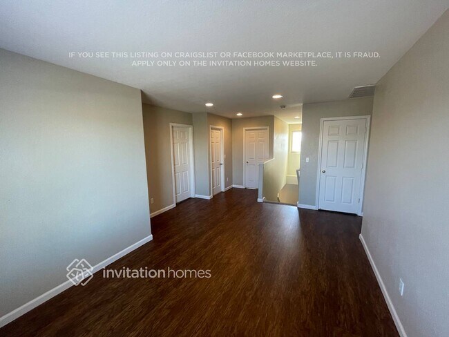 Building Photo - 3915 Eugene Dr