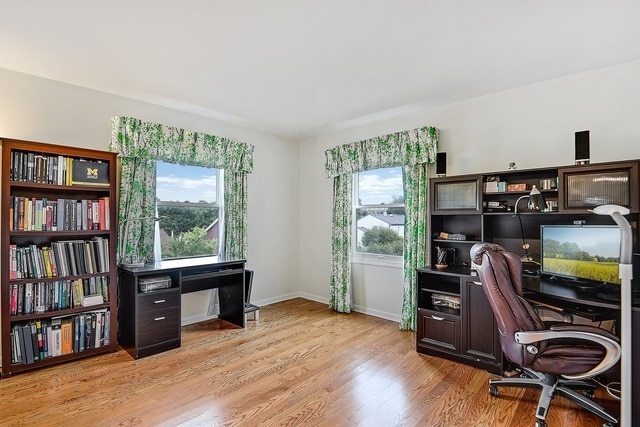 Building Photo - 1336 Larchmont Dr