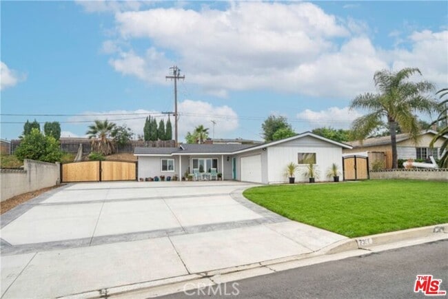 Building Photo - 7386 Alta Cuesta Dr