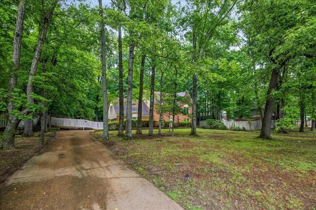 Building Photo - 8428 Bazemore Rd