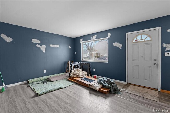 Building Photo - 5952 Banner St