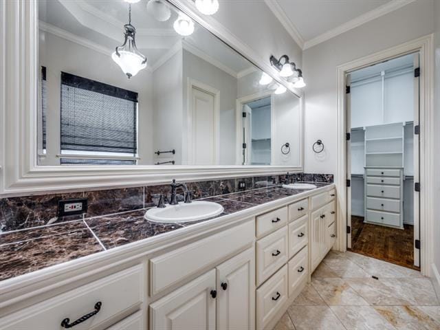 Building Photo - 4676 Donegal Dr