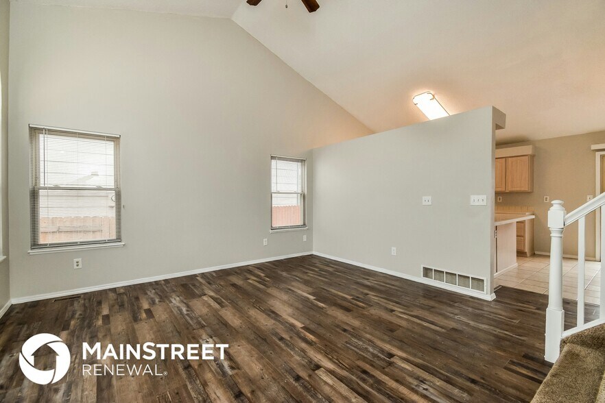 Building Photo - 6909 Sproul Ln