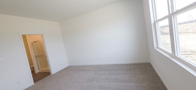 Building Photo - 4176 Viceroy St