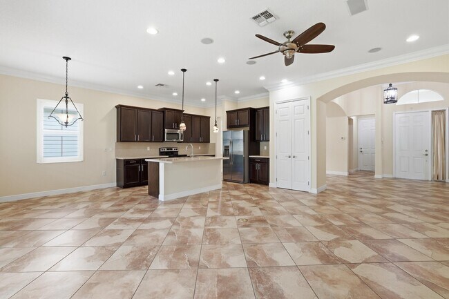 Building Photo - 2106 Belcara Court