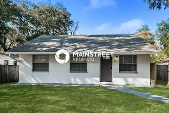 Building Photo - 3 Bedroom Pet-Friendly Home in TAMPA, FL with Main Street Renewal