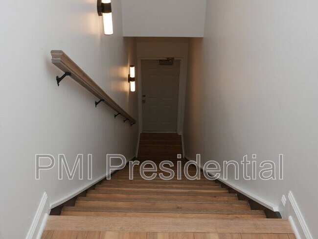 Building Photo - 107 W Brookland Park Blvd