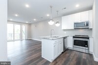 Building Photo - 45 W Haines St